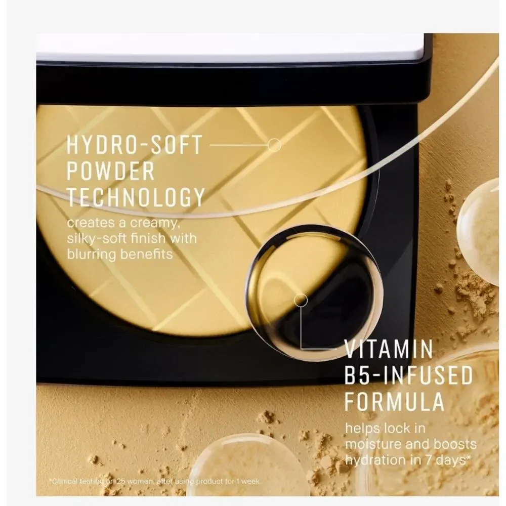 Bobbi Brown Vitamin Enriched Pressed Powder in Yellow